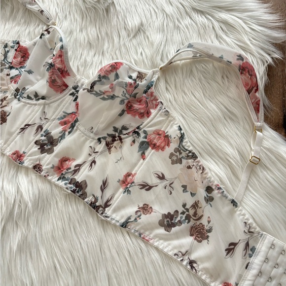 NWOT Floral Print Mesh Corset Bra with Underwire - Picture 13 of 13